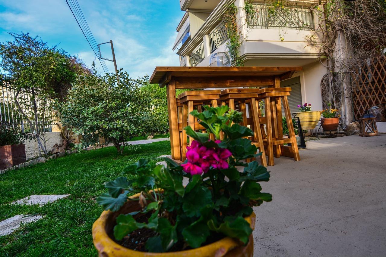 Theoni'S Apartments Xilókasztro Kültér fotó