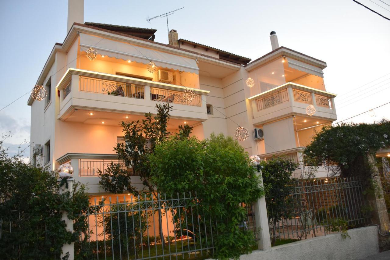 Theoni'S Apartments Xilókasztro Kültér fotó