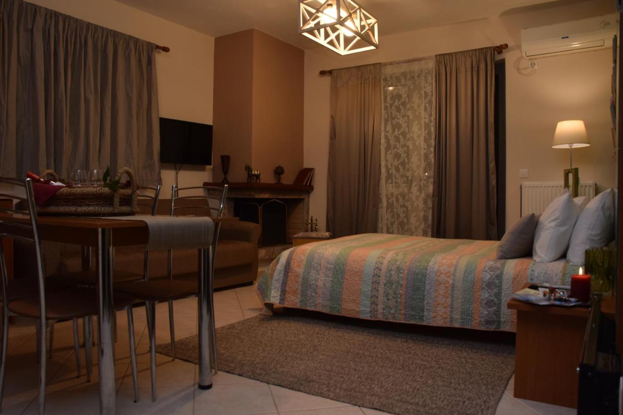 Theoni'S Apartments Xilókasztro Kültér fotó